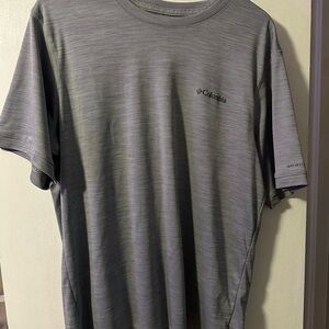 Columbia Men's Heathered Gray Short Sleeve Tee